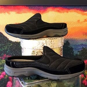 Womens Easy Spirit Hotrace J